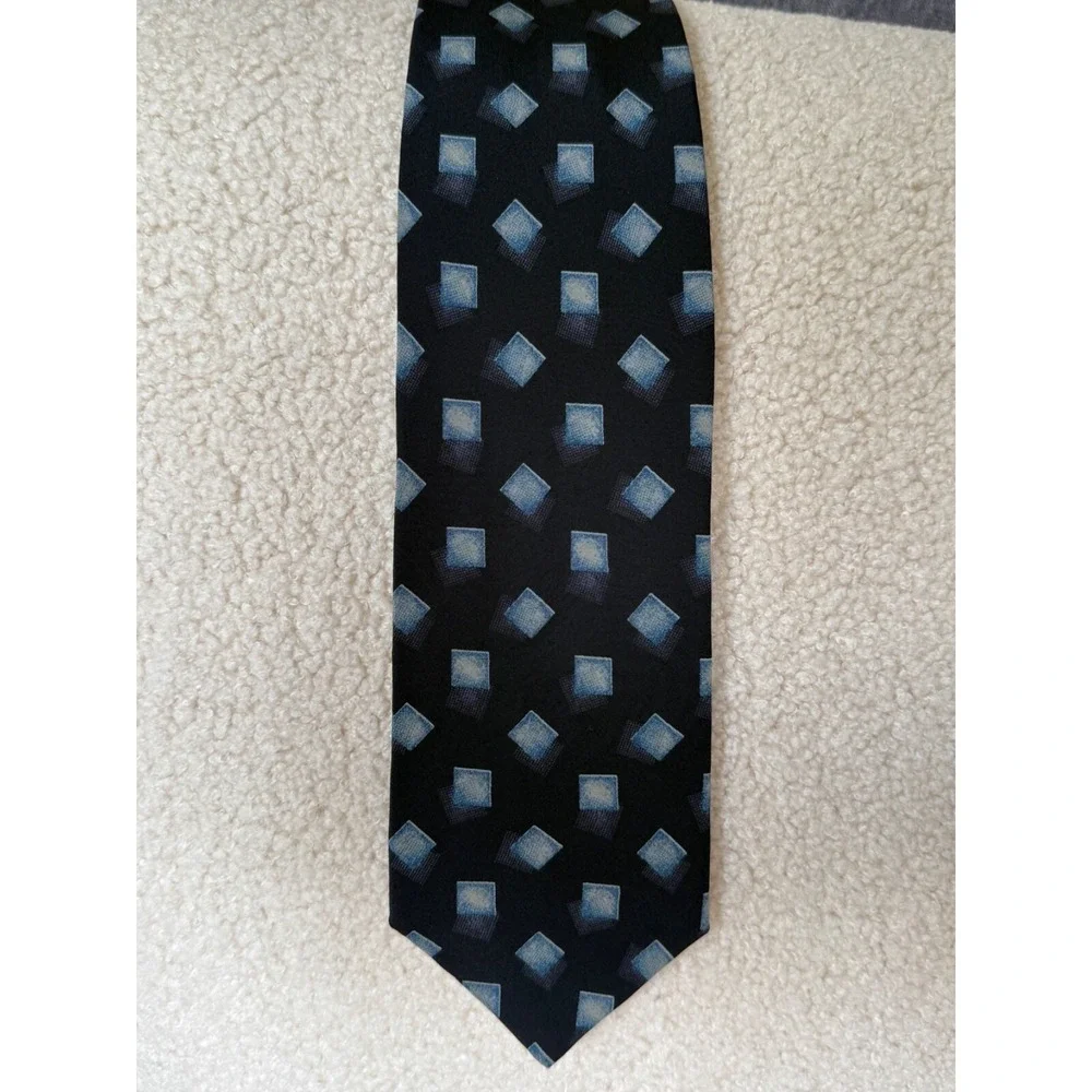 Armani Collezioni Blue Geometric Silk Mens Neck Tie W: 3 1/2'' x L: 55